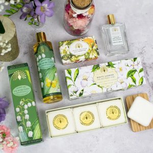 Lily of the Valley Bath & Shower Gel van The English Soap Company, foto 4