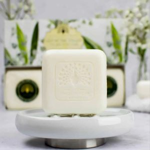 Lily of the Valley zeepjes in luxe geschenkdoos van The English Soap Company, foto 3